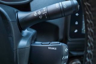 Dacia Duster 2024 1.0cc TCe JOURNEY 100hp LPG (Navi)-thumb-18