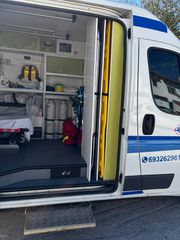 Ασθενοφόρο Peugeot 2018 Boxer 2018 2.0 BLUE HDi ΑΣΘΕΝΟΦΟΡΟ / AMBULANCE-thumb-9