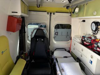Ασθενοφόρο Peugeot 2018 Boxer 2018 2.0 BLUE HDi ΑΣΘΕΝΟΦΟΡΟ / AMBULANCE-thumb-11