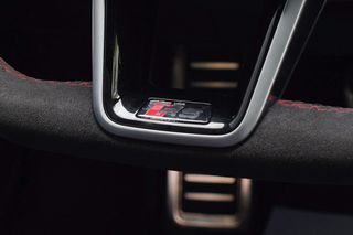 Audi RS6 2024 PERFORMANCE RS LASER PAN/AMA MHEV HUD 360° NEW MOD FULL EXT-thumb-23