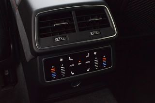 Audi RS6 2024 PERFORMANCE RS LASER PAN/AMA MHEV HUD 360° NEW MOD FULL EXT-thumb-60