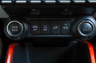 Suzuki Ignis 2019 1.2cc DualJet SHVS 90hp Comfort + (4x4)-thumb-27