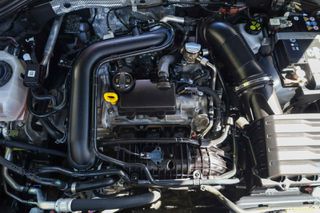 Volkswagen Golf 2024 1.0cc Hybrid 110hp (Auto)-thumb-41