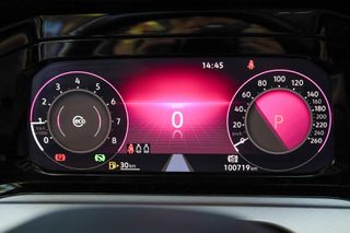 Volkswagen Golf 2024 1.0cc Hybrid 110hp (Auto)-thumb-26