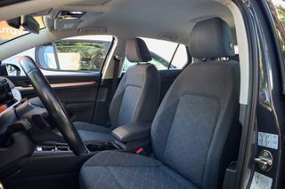 Volkswagen Golf 2024 1.0cc Hybrid 110hp (Auto)-thumb-13