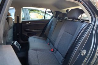 Volkswagen Golf 2024 1.0cc Hybrid 110hp (Auto)-thumb-40