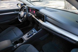 Volkswagen Golf 2024 1.0cc Hybrid 110hp (Auto)-thumb-10