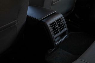 Volkswagen Golf 2024 1.0cc Hybrid 110hp (Auto)-thumb-39
