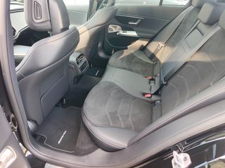 Mercedes-Benz E 220 2025 AMG LINE-thumb-34