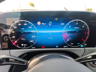 Mercedes-Benz E 220 2025 AMG LINE-thumb-14