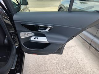 Mercedes-Benz E 220 2025 AMG LINE-thumb-36