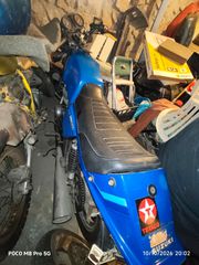 Suzuki GSX 250 1980 (2 μηχανες)-thumb-2
