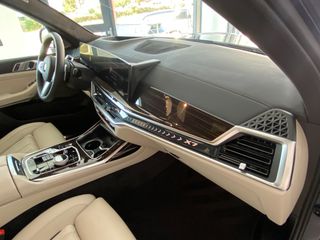 Bmw X7 2025 (M-pack 40d)-thumb-34