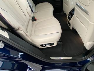 Bmw X7 2025 (M-pack 40d)-thumb-39