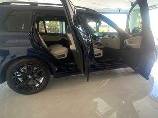 Bmw X7 2025 (M-pack 40d)-thumb-23