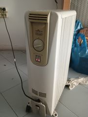 Καλοριφέρ delonghi λαδιου