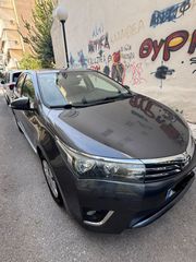 Toyota Corolla 2015