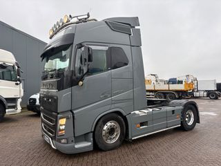 Volvo 2020 FH 650 6D ADR FL-thumb-2