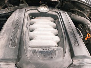 Volkswagen Touareg 2005 4.2-thumb-5