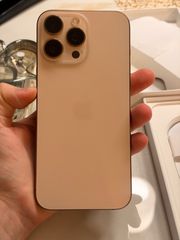 Iphone 16 pro max-thumb-4