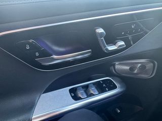 Mercedes-Benz GLC 220 2023 D 4MATIC 9G-TRONIC-AMG-thumb-44
