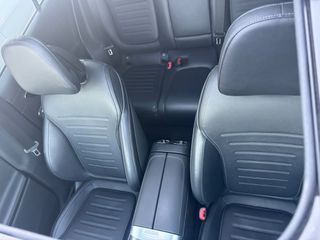 Mercedes-Benz GLC 220 2023 D 4MATIC 9G-TRONIC-AMG-thumb-28