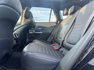 Mercedes-Benz GLC 220 2023 D 4MATIC 9G-TRONIC-AMG-thumb-31