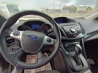 Ford Kuga 2015 .-thumb-12