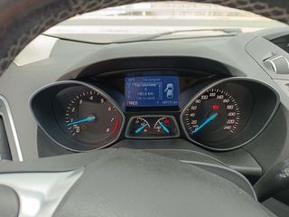 Ford Kuga 2015 .-thumb-9