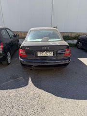 Audi A4 2001-thumb-1