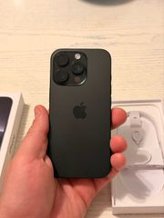 iPhone 16 Pro 128GB Black Titanium-thumb-2
