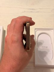 iPhone 16 Pro 256GB Desert Titanium-thumb-5