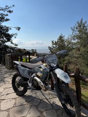 Husqvarna TE 300 2026 PRO *ΕΛΛΗΝΙΚΟ*-thumb-1