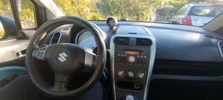Suzuki Splash 2012-thumb-6