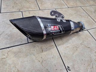 Yoshimura r11-thumb-2