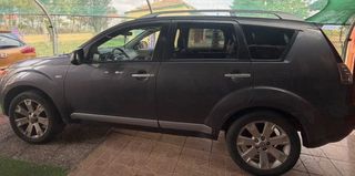 Mitsubishi Outlander 2008