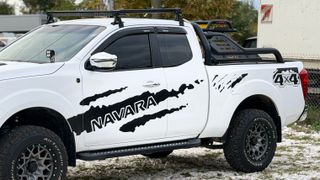 Nissan NP300 2016 NAVARA 2,3 xxl-thumb-1