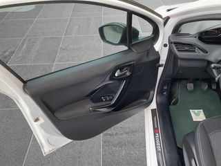 Peugeot 208 2018 BLUE HDI-thumb-13