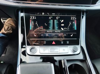 Audi Q8 2026 S line 60TFSI-thumb-14