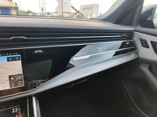 Audi Q8 2026 S line 60TFSI-thumb-19