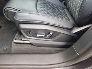 Audi Q8 2026 S line 60TFSI-thumb-44