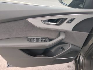 Audi Q8 2026 S line 60TFSI-thumb-45
