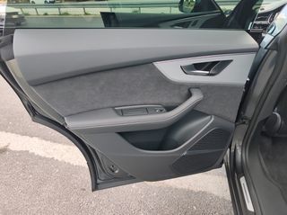 Audi Q8 2026 S line 60TFSI-thumb-42