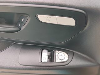 Κλούβα Mercedes-Benz 2023 VITO 114 LONG-thumb-26