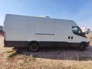 Κλούβα Iveco 2017 50C18 / L4H2-thumb-2