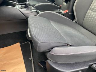 Ford Focus 2019 EURO 6-thumb-25