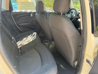Mini Cooper D 2016-thumb-7