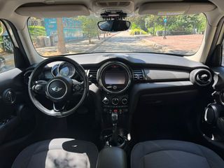 Mini Cooper D 2016-thumb-8