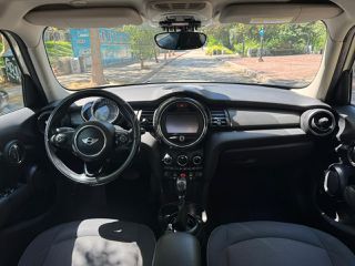 Mini Cooper D 2016-thumb-36