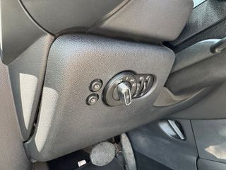 Mini Cooper D 2016-thumb-13